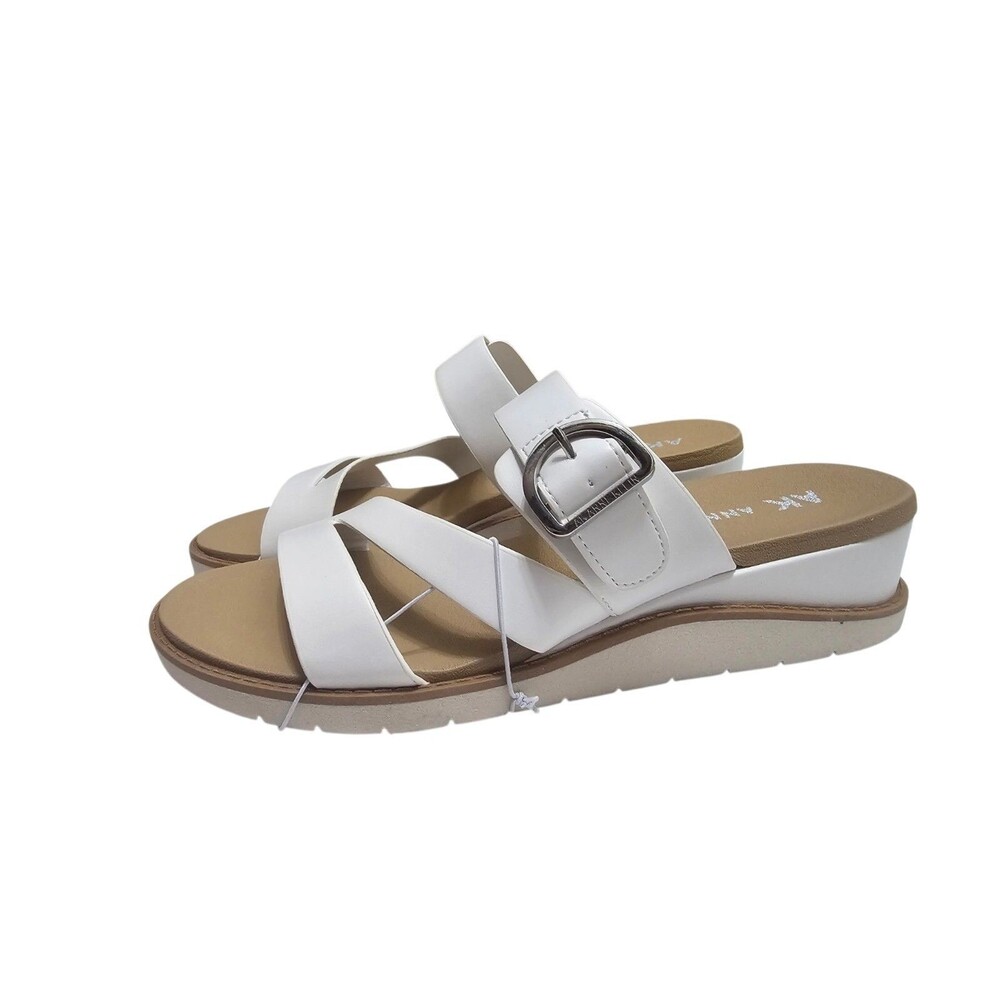 Anne Klein White Buckle Strap Wedge Sandals 8.5